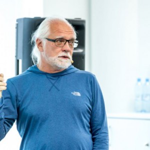 Делимся главными тезисами лекции А. Себранта для KIBERone - КИБЕРшкола программирования для детей, компьютерные курсы для школьников, начинающих и подростков - KIBERone г. Сертолово