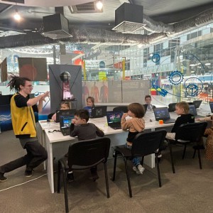 KIBERone стал официальным партнером Технопарка «Сколково» - КИБЕРшкола программирования для детей, компьютерные курсы для школьников, начинающих и подростков - KIBERone г. Сертолово