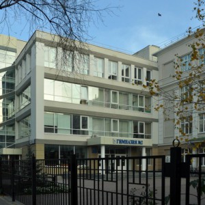 Молния! Школа KIBERone начала работать в базовой школе Российской академии наук. - КИБЕРшкола программирования для детей, компьютерные курсы для школьников, начинающих и подростков - KIBERone г. Сертолово