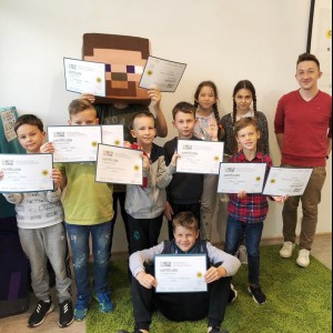 Самая новая и самая крутая локация Екатеринбурга на ул. Московская, 77 открыта! - КИБЕРшкола программирования для детей, компьютерные курсы для школьников, начинающих и подростков - KIBERone г. Сертолово